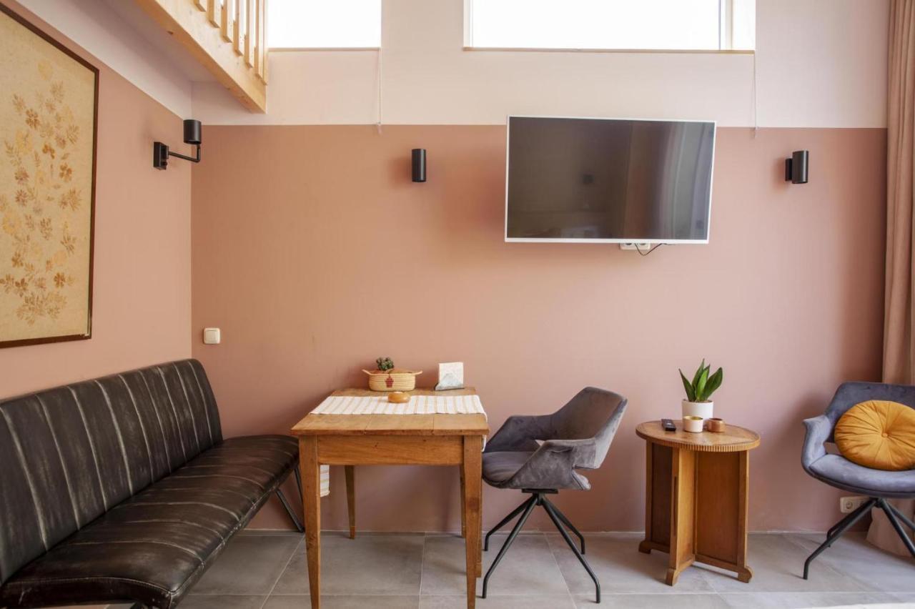 Lovely And Charming Guesthouse Near City Center, Close To Rotterdam Dordrecht Kamer foto
